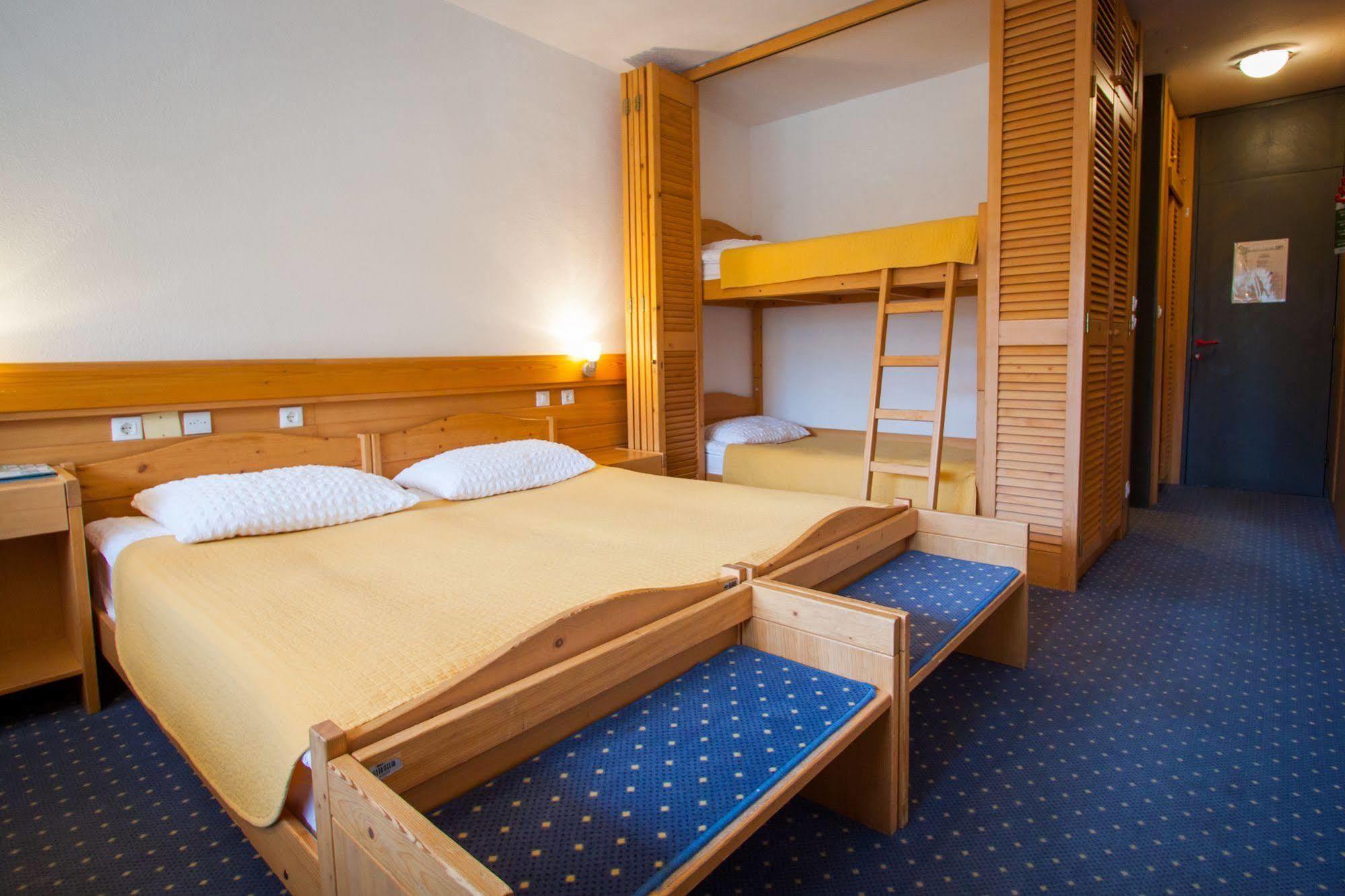 Hotel Spik Кранска гора Екстериор снимка